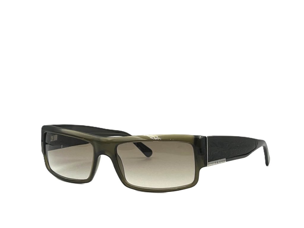 rb3716 black